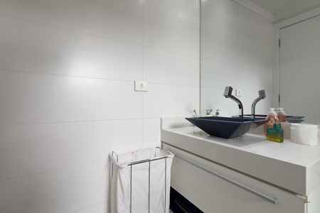 Casa à venda com 300m², 4 quartos e 3 vagasBanheiro da Suíte 3