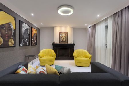 Casa à venda com 300m², 4 quartos e 3 vagasSala