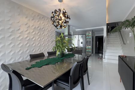 Casa à venda com 300m², 4 quartos e 3 vagasCozinha