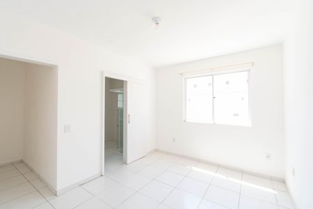 Casa à venda com 100m², 2 quartos e 2 vagas