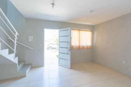 Casa à venda com 100m², 2 quartos e 2 vagas