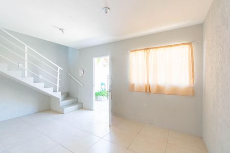 Casa à venda com 2 quartos, 100m² em Harmonia, Canoas