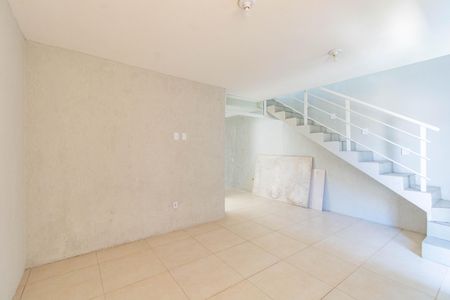 Casa à venda com 100m², 2 quartos e 2 vagas