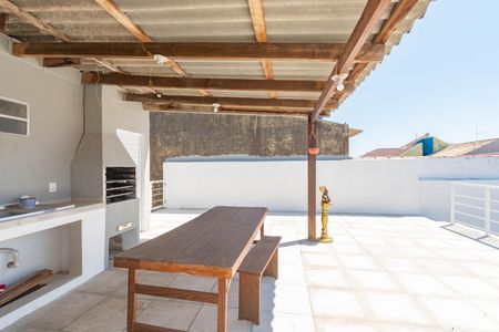 Casa à venda com 100m², 2 quartos e 2 vagas