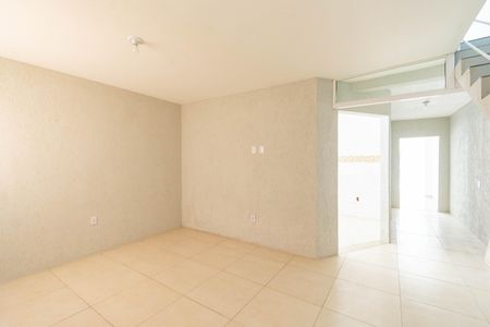 Casa à venda com 100m², 2 quartos e 2 vagas