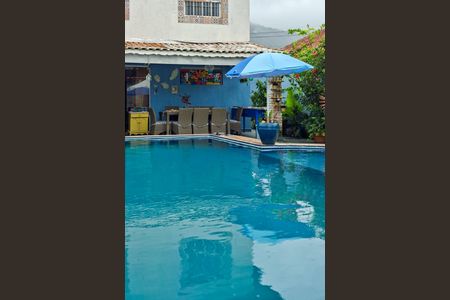 Casa para alugar com 220m², 4 quartos e 4 vagasPiscina