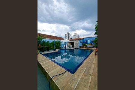 Casa para alugar com 220m², 4 quartos e 4 vagasPiscina