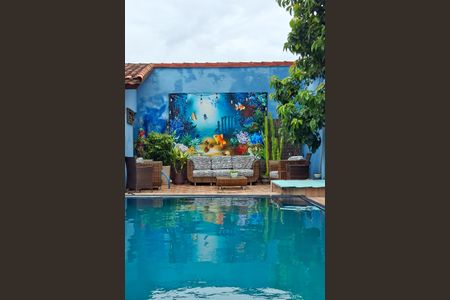 Casa para alugar com 220m², 4 quartos e 4 vagasPiscina