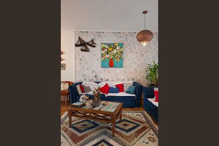 Casa para alugar com 220m², 4 quartos e 4 vagasSala