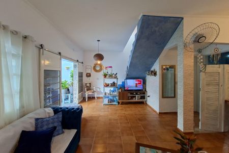 Sala de casa para alugar com 4 quartos, 220m² em Solemar, Praia Grande