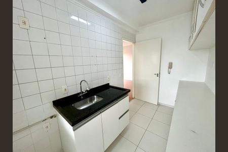 Apartamento à venda com 52m², 2 quartos e 1 vaga Apartamento à venda com 52m², 2 quartos e 1 vagaCozinha