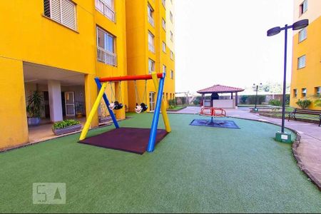 Apartamento à venda com 52m², 2 quartos e 1 vaga Apartamento à venda com 52m², 2 quartos e 1 vagaÁrea comum - Playground