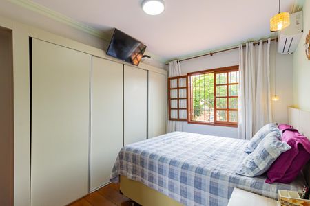 Casa à venda com 160m², 3 quartos e 3 vagasSuíte