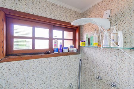 Casa à venda com 160m², 3 quartos e 3 vagasBanheiro da Suíte