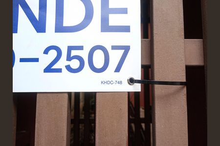 Casa à venda com 160m², 3 quartos e 3 vagasPlaquinha