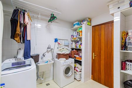 Casa à venda com 160m², 3 quartos e 3 vagasÁrea de Serviço