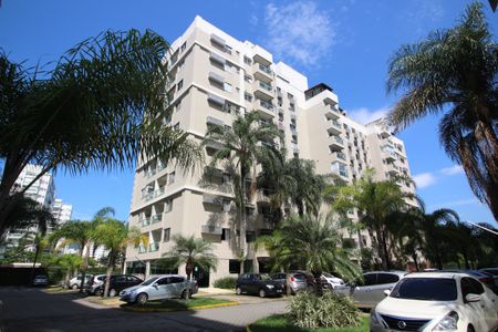 Apartamento para alugar com 63m², 2 quartos e 1 vagaFachada