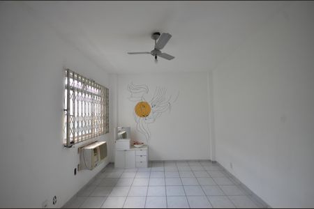 Sala de apartamento para alugar com 1 quarto, 70m² em Madureira, Rio de Janeiro
