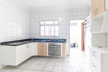 Casa para alugar com 120m², 2 quartos e 1 vagaCozinha