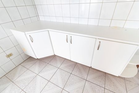 Casa para alugar com 120m², 2 quartos e 1 vagaCozinha - Armários