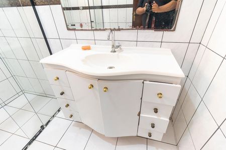 Casa para alugar com 120m², 2 quartos e 1 vagaBanheiro