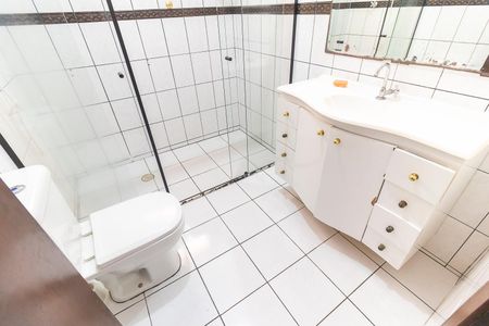 Casa para alugar com 120m², 2 quartos e 1 vagaBanheiro