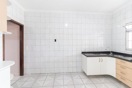 Casa para alugar com 120m², 2 quartos e 1 vagaCozinha