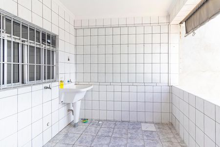 Casa para alugar com 120m², 2 quartos e 1 vagaÁrea de Serviço