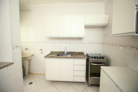 Apartamento à venda com 61m², 2 quartos e 2 vagasCozinha