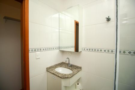 Apartamento à venda com 61m², 2 quartos e 2 vagasBanheiro Social