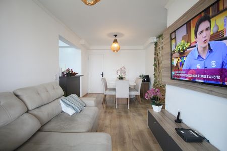 Apartamento para alugar com 74m², 2 quartos e 1 vagaSala