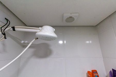 Apartamento para alugar com 81m², 3 quartos e sem vaga Apartamento para alugar com 81m², 3 quartos e sem vagaBanheiro