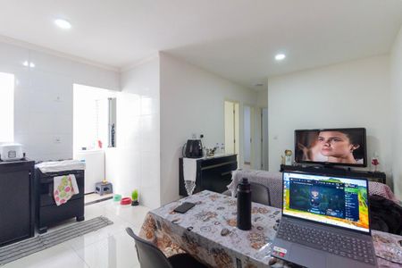 Apartamento para alugar com 81m², 3 quartos e sem vaga Apartamento para alugar com 81m², 3 quartos e sem vagaSala