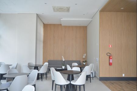 Apartamento à venda com 134m², 3 quartos e 3 vagasÁrea comum - Salão de festas