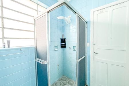 Casa à venda com 112m², 3 quartos e 1 vagaBanheiro