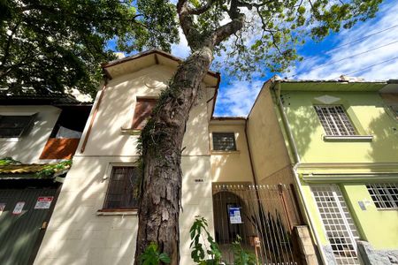 Casa à venda com 112m², 3 quartos e 1 vagaFachada