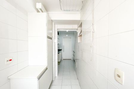 Apartamento à venda com 81m², 3 quartos e 1 vagaÁrea de Serviço
