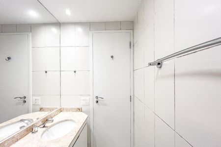 Apartamento à venda com 81m², 3 quartos e 1 vagaBanheiro