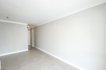 Apartamento à venda com 81m², 3 quartos e 1 vagaSala