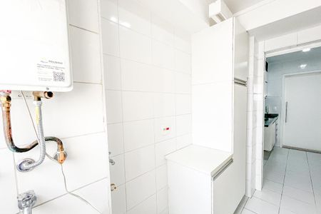 Apartamento à venda com 81m², 3 quartos e 1 vagaÁrea de Serviço