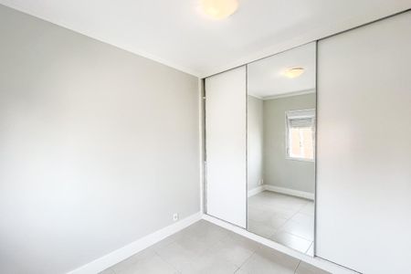 Apartamento à venda com 81m², 3 quartos e 1 vagaQuarto 2