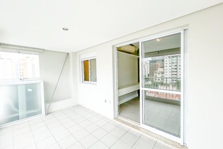 Apartamento à venda com 81m², 3 quartos e 1 vagaSacada