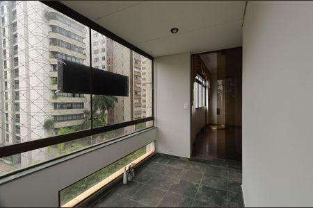 Varanda de apartamento à venda com 4 quartos, 300m² em Funcionários, Belo Horizonte