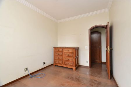 Apartamento à venda com 300m², 4 quartos e 3 vagasQuarto 1