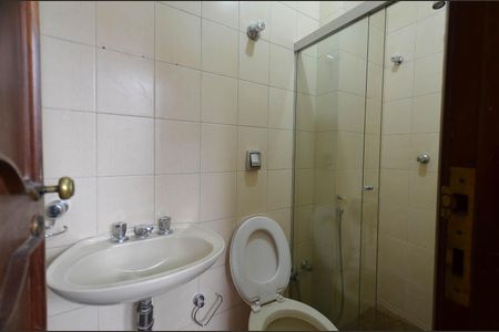 Apartamento à venda com 300m², 4 quartos e 3 vagasBanheiro de serviço