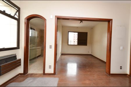 Apartamento à venda com 300m², 4 quartos e 3 vagasSuíte 1