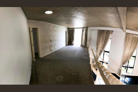 Apartamento à venda com 188m², 1 quarto e 2 vagasFoto 01