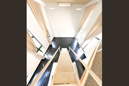 Apartamento à venda com 188m², 1 quarto e 2 vagasFoto 01