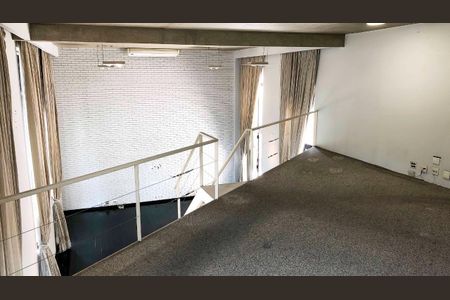 Apartamento à venda com 188m², 1 quarto e 2 vagasFoto 01