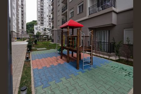 Apartamento para alugar com 34m², 2 quartos e sem vagaÁrea comum - Playground